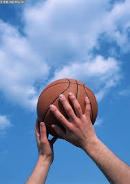 英媒：英超裁判的平均年薪17.5万镑，安东尼·泰勒等人年薪高达25万英镑